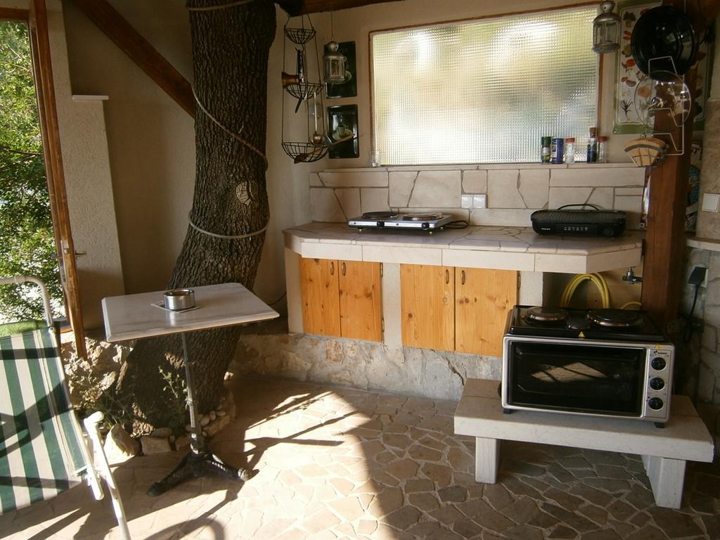 Studios Peric Sveti Stefan Exterior photo