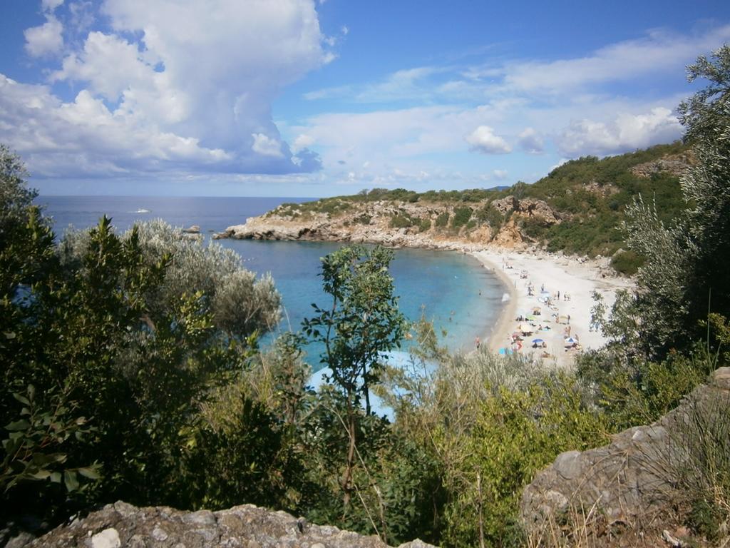 Studios Peric Sveti Stefan Exterior photo